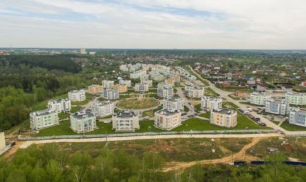 Какие самые лучшие деревни подмосковья для проживания в 2021 – 2022 году? Нахабино или Путилково?