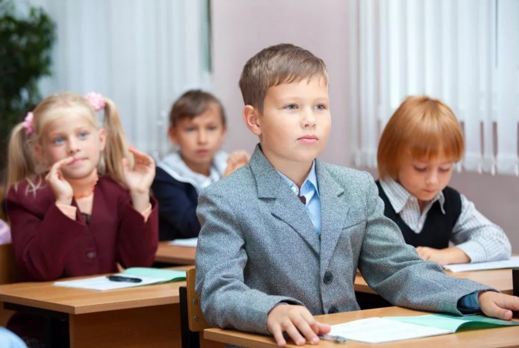 Выплаты на детей от 6 до 18 лет по Указу Президента РФ путина В.В. будут производиться с августа по декабрь 2021 года