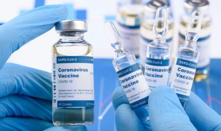Чем опасна вакцинация от коронавируса и какие противопоказания имеются?